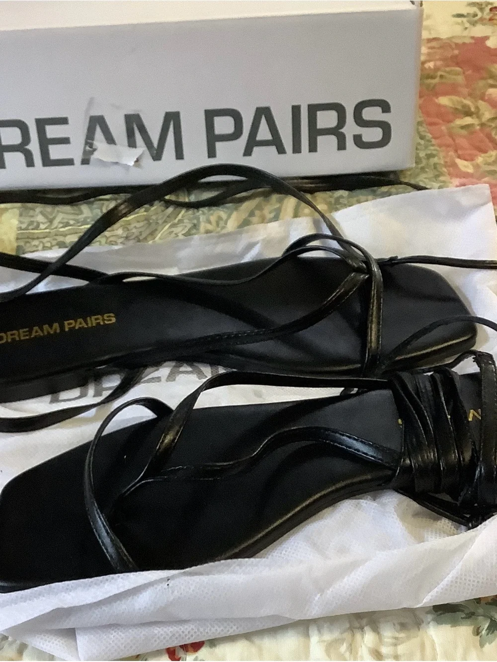 Dream Pairs Black Lace-Up Strappy Flat Sandals